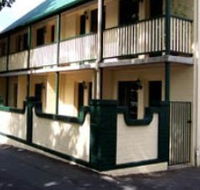 Town Square Motel - Accommodation Sunshine Coast