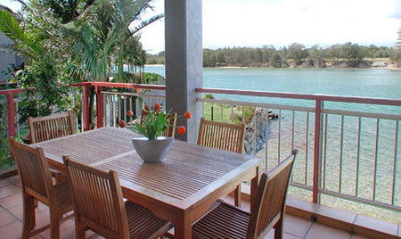 Sunrise Cove Holiday Apartments - Accommodation Sunshine Coast 1