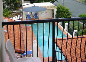 Chevron Palms - Accommodation Sunshine Coast 3