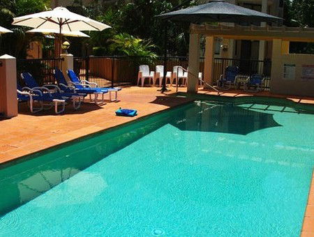 Chevron Palms - Accommodation Sunshine Coast 4