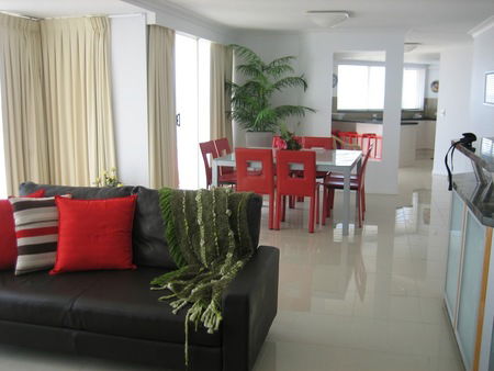 Meridian Tower - Accommodation Sunshine Coast 9