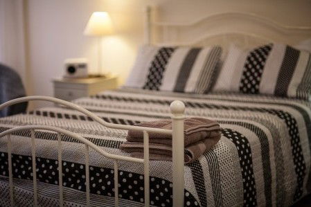 Millies Guesthouse & Serviced Apartments - Accommodation Sunshine Coast 4