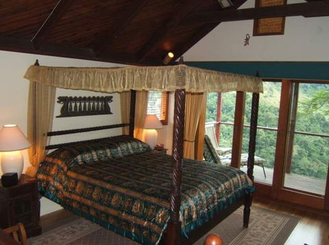 Maleny Tropical Retreat - Accommodation Sunshine Coast 2