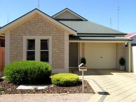 Kadina Luxury Villas - Accommodation Sunshine Coast 0