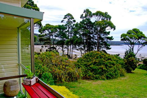 Pure Bruny - Accommodation Sunshine Coast 4