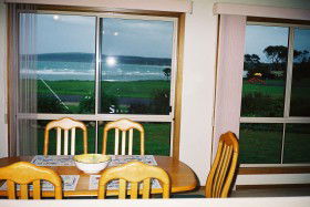 Emu Bay Sea Breeze - Accommodation Sunshine Coast 0