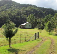 Eighteen Mile Cottage and Homestead - Accommodation Sunshine Coast