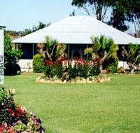 Clovely Cottage - Accommodation Sunshine Coast
