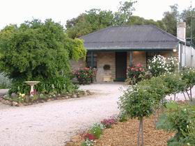 Annabelle's Cottage - Accommodation Sunshine Coast 0