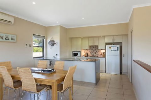Eden Holiday Rentals - Accommodation Sunshine Coast 5