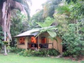 Cottages On The Creek - Accommodation Sunshine Coast 0