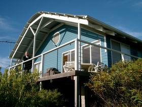 Alchemy On Island Beach - Accommodation Sunshine Coast 0