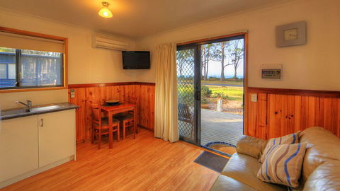 Captain Cook Holiday Park - Accommodation Sunshine Coast 4