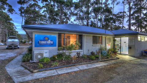 Captain Cook Holiday Park - Accommodation Sunshine Coast 9