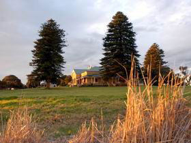 Campbell Park Cottage - Accommodation Sunshine Coast 0