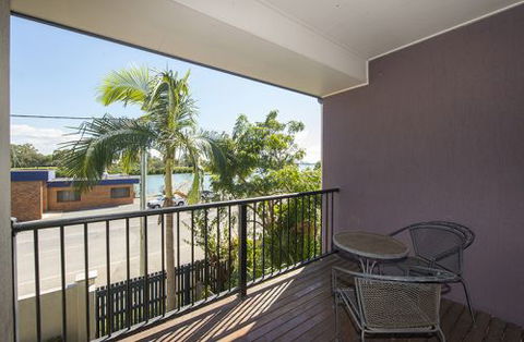 Portside Executive Aparments - Accommodation Sunshine Coast 1