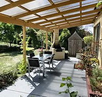 Grandma Housemove - Accommodation Sunshine Coast
