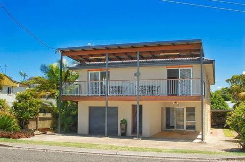 Seascape Apartments - Accommodation Sunshine Coast 0