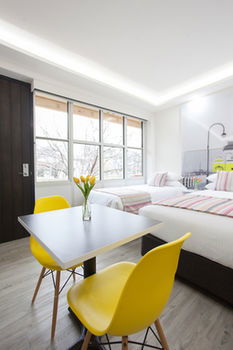Abode By Easystay - Accommodation Sunshine Coast 4