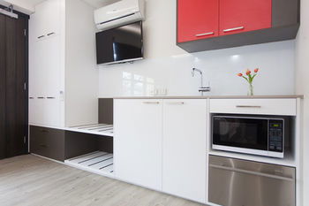 Abode By Easystay - Accommodation Sunshine Coast 5