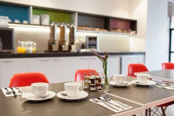 Abode By Easystay - Accommodation Sunshine Coast 24