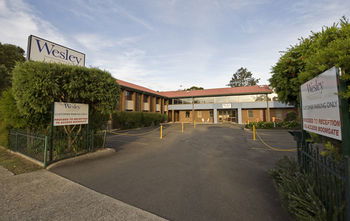 175 (formerly Wesley Lodge) - Accommodation Sunshine Coast 0