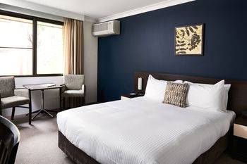 175 (formerly Wesley Lodge) - Accommodation Sunshine Coast 4