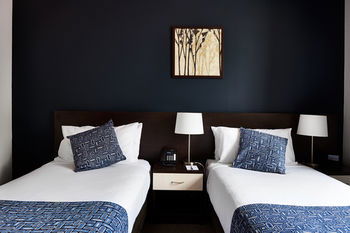 175 (formerly Wesley Lodge) - Accommodation Sunshine Coast 10