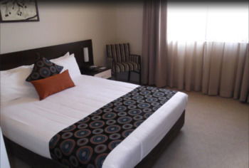 175 (formerly Wesley Lodge) - Accommodation Sunshine Coast 14