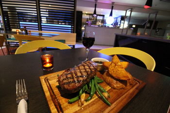 Ibis Newcastle - Accommodation Sunshine Coast 9