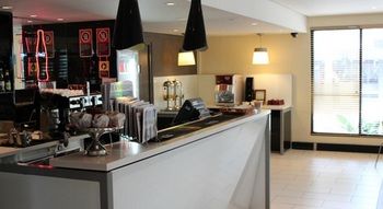 Ibis Newcastle - Accommodation Sunshine Coast 20