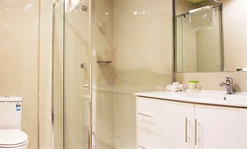 Best Western Plus Buckingham International - Accommodation Sunshine Coast 9