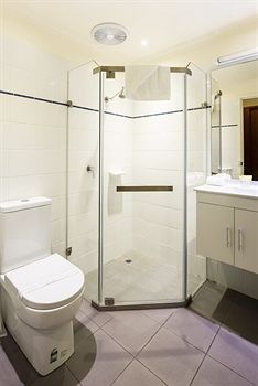 Best Western Plus Buckingham International - Accommodation Sunshine Coast 2
