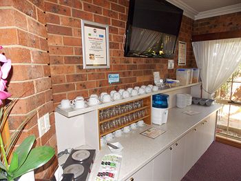 Bell Motel - Accommodation Sunshine Coast 2