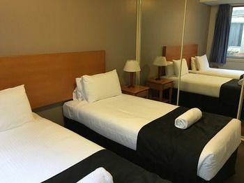 Waldorf The Entrance Serviced Apartments - Accommodation Sunshine Coast 27