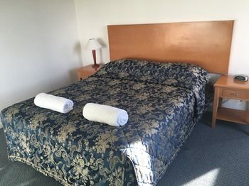 Waldorf The Entrance Serviced Apartments - Accommodation Sunshine Coast 32