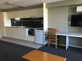 Waldorf The Entrance Serviced Apartments - Accommodation Sunshine Coast 46