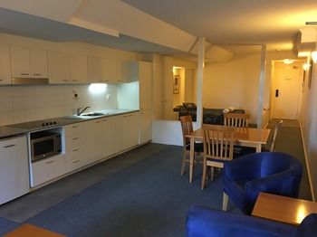 Waldorf The Entrance Serviced Apartments - Accommodation Sunshine Coast 48