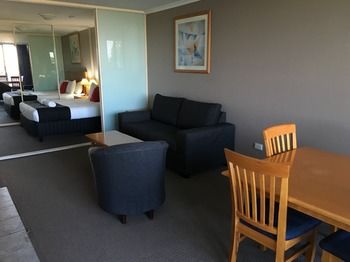 Waldorf The Entrance Serviced Apartments - Accommodation Sunshine Coast 56