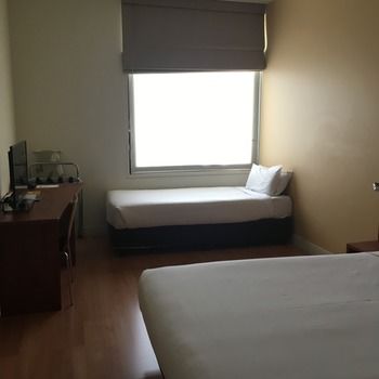 Ramada Encore Dandenong - Accommodation Sunshine Coast 17