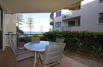 Beach Retreat Coolum - Accommodation Sunshine Coast 0