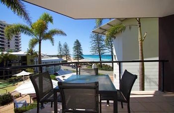 Beach Retreat Coolum - Accommodation Sunshine Coast 2