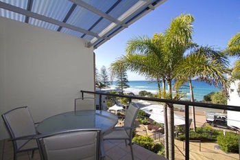 Beach Retreat Coolum - Accommodation Sunshine Coast 5