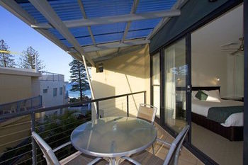 Beach Retreat Coolum - Accommodation Sunshine Coast 8