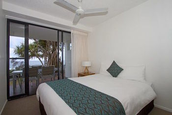 Beach Retreat Coolum - Accommodation Sunshine Coast 19