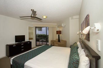 Beach Retreat Coolum - Accommodation Sunshine Coast 24
