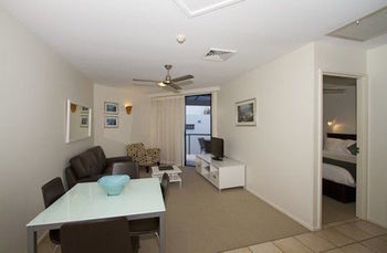 Beach Retreat Coolum - Accommodation Sunshine Coast 33