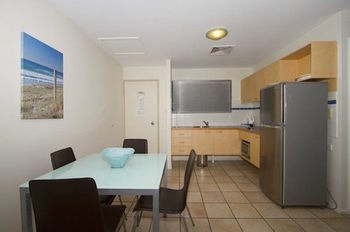 Beach Retreat Coolum - Accommodation Sunshine Coast 34