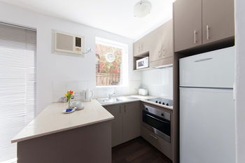 Easystay Apartments Raglan Street - Accommodation Sunshine Coast 4