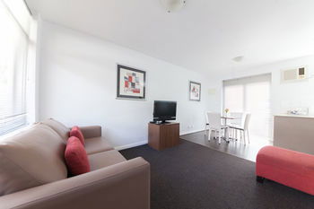 Easystay Apartments Raglan Street - Accommodation Sunshine Coast 5